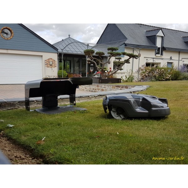 Garage pour tondeuse à gazon Robot de jardin Capot de protection solaire  Robot de tonte Toit de pelouse Robot de jardin