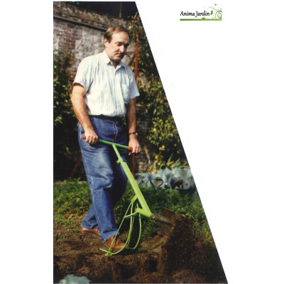 bêche automatique, sans efforts, retourne la terre, confort pour le dos, achat 