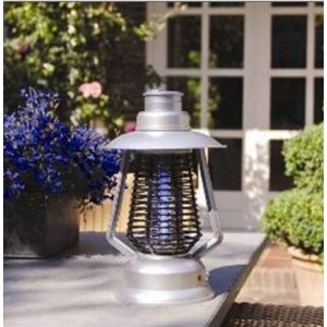 Lampe UV Anti-Insectes Anti Moustique Tue Mouche électrique destructeur  d'insectes (12W, Noir) 