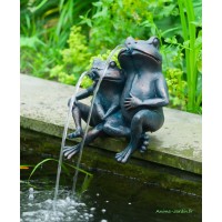 Couple grenouille, H.22 cm cracheur d'eau, décoration bassin