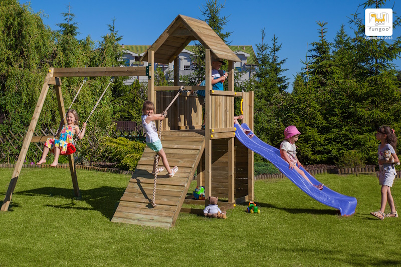 Aire de jeux en bois Carol3 - Balançoire, tour, rampe, escalade et toboggan, Fungoo, Anima-Jardin.fr