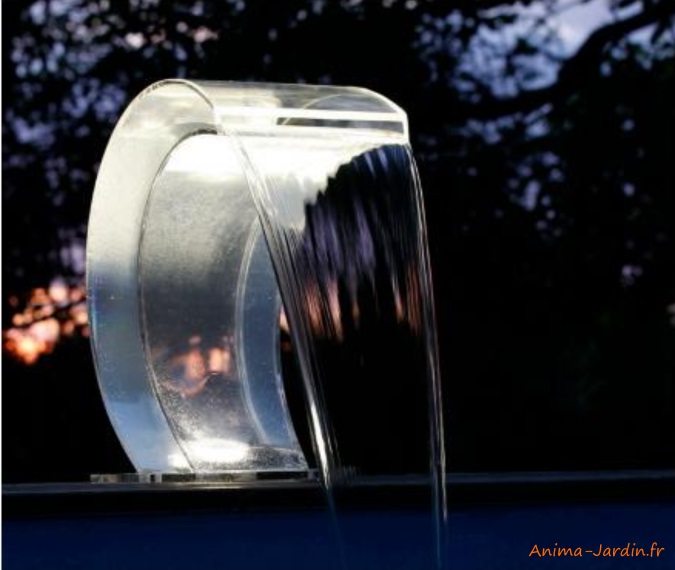 Cascade Mamba Acryl LED-piscine-étang-décoration-Ubbink-Qualité-Anima-Jardin.fr